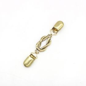 Vintage Engraving Creative And Elegant Brooch (Option: Golden Knotted Style)